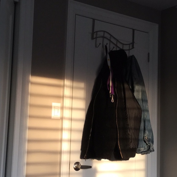 Meet your Posher, Savannah - Picture 1 of 1